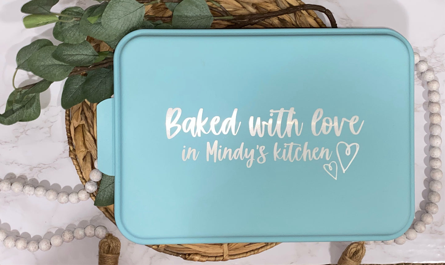 Cake Pan with Personalized Lid